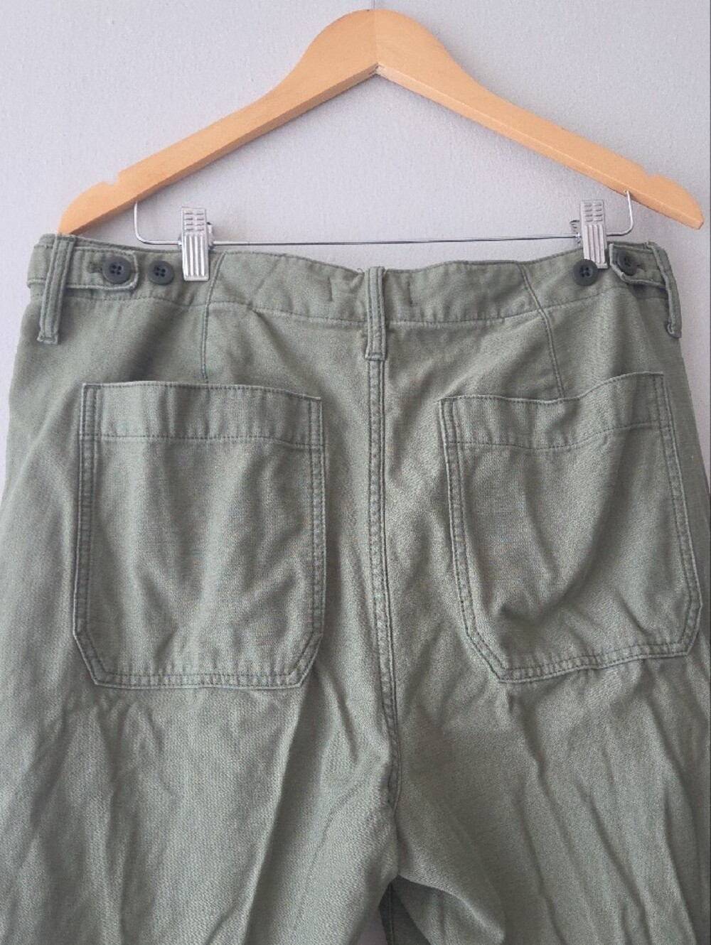 Madewell Olive Pants in Military Green - Picture 4 of 7